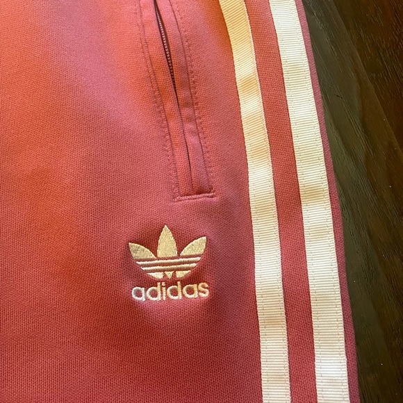 Adidas PINK women’s large Trefoil Track pants. - Picture 3 of 8